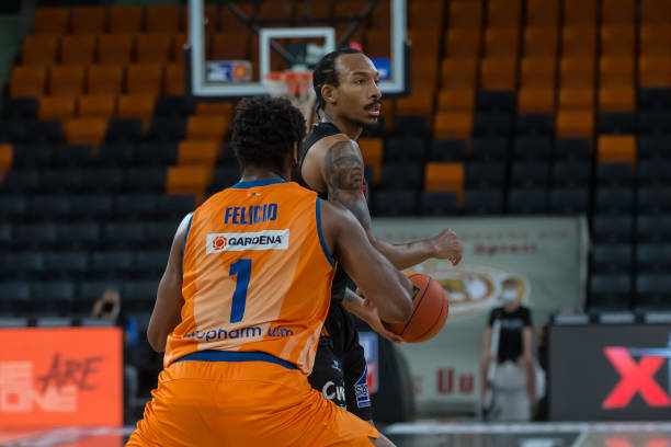 史上首次 史上首次